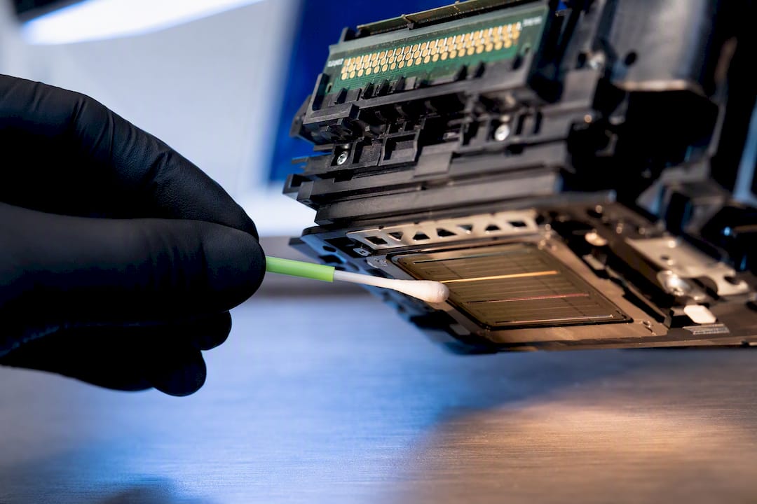 Macro view of printhead maintenance inspection